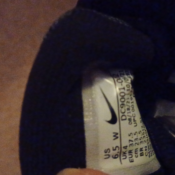 Nike New 6.5 W Shoes - Picture 7 of 8